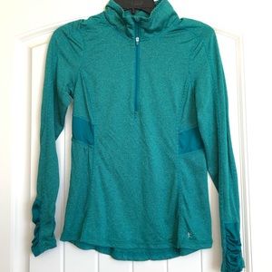 Danskin Now Long Sleeve Activewear Top